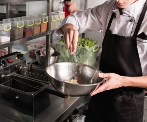 Certificate III in Commercial Cookery (Hospitality) PREMIUM