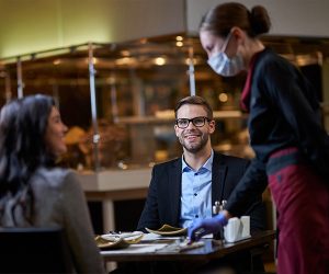 Certificate III in Hospitality (Hospitality) PREMIUM